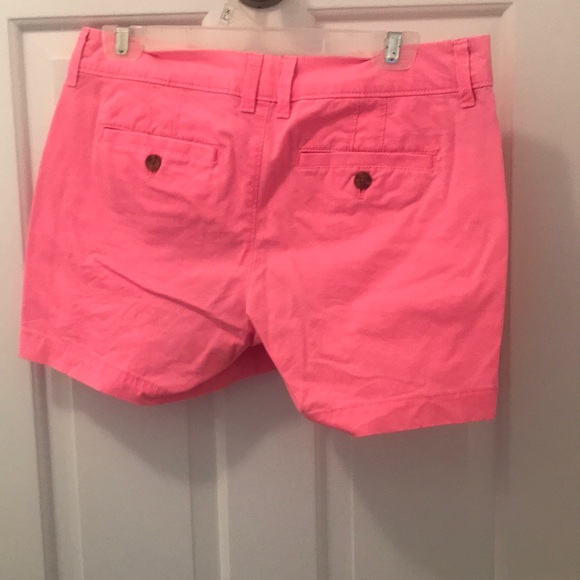 Hot pink shorts - Picture 2 of 3